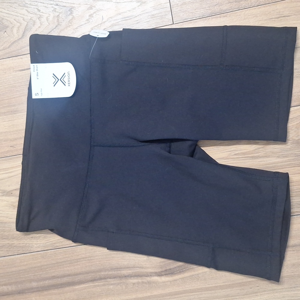 Xersion 8" Bike Short - Picture 4 of 8